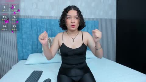 Daisy Flower online show from 03-06-25, 02:19