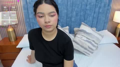 Snapshot of pretty_sunlight_ chatting on 11-05-25, 02:11 Daisy Flower online show from 11-05-25, 02:11