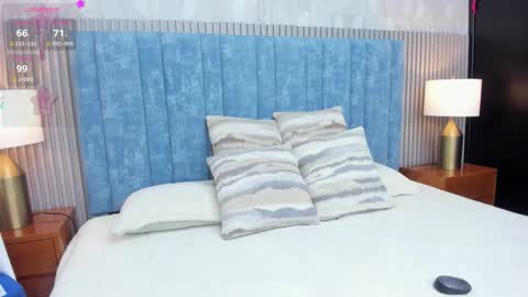 Snapshot of pretty_sunlight_ chatting on 11-30-25, 01:31 Daisy Flower online show from 11-30-25, 01:31