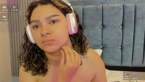 Daisy Flower online show from 04-26-26, 10:29