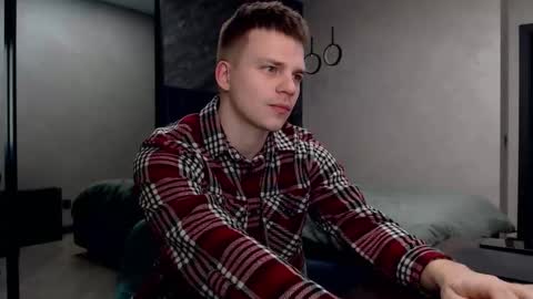 Justin online show from 02-18-25, 06:59