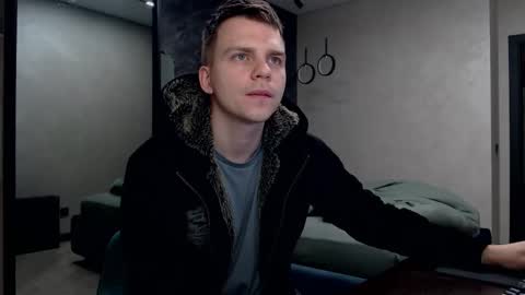 Justin online show from 03-10-25, 03:56