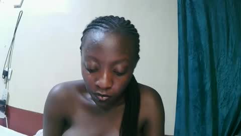 pretty_tiffany1 online show from 03-03-26, 02:45