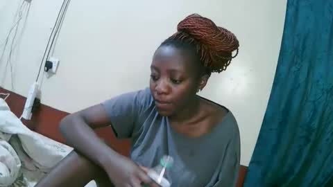 pretty_tiffany1 online show from 04-23-26, 11:31