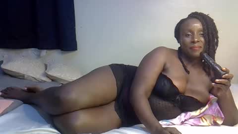 Snapshot of pretty_zio chatting on 04-15-26, 08:09 pretty_zio online show from 04-15-26, 08:09