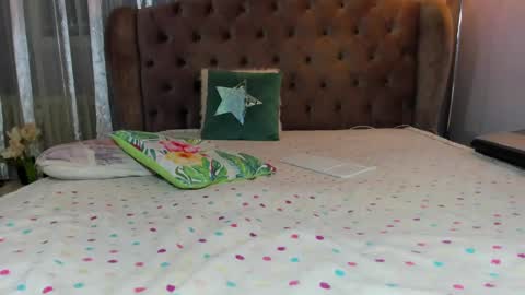  Adora  online show from 03-05-25, 07:38