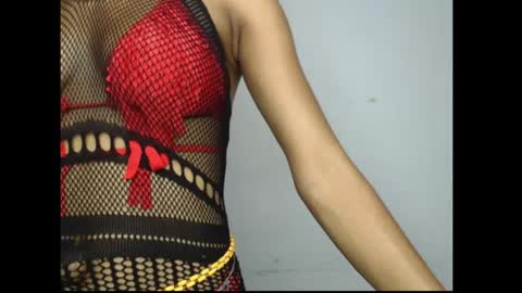 helen online show from 04-22-26, 06:42