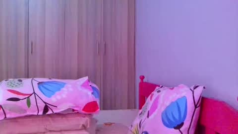 prettybigclit_ebony online show from 10-07-25, 07:27