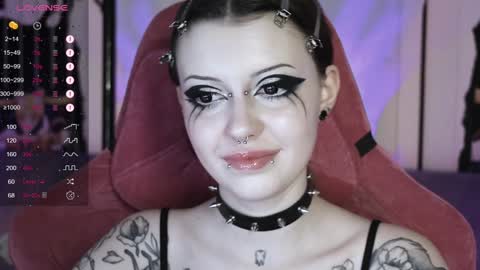 Violet online show from 12-10-24, 02:28