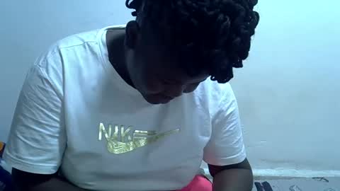 prettybooty1 online show from 10-07-25, 04:15