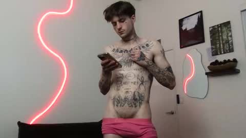 pretty boy online show from 11-01-25, 04:47