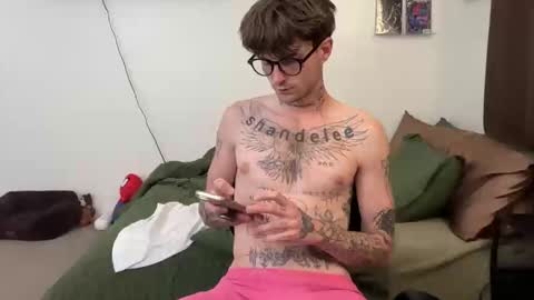 pretty boy online show from 03-24-26, 04:28