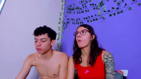 Snapshot of prettybunnies08 chatting on 03-05-25, 03:51 Enzo Denis online show from 03-05-25, 03:51