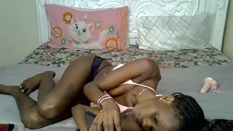 Bunny online show from 10-28-25, 03:14