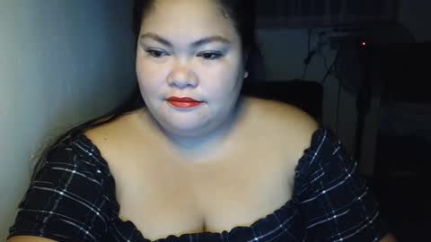 Snapshot of prettycarla_ chatting on 10-13-25, 11:27 prettycarla online show from 10-13-25, 11:27