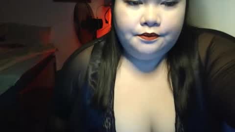Snapshot of prettycarla_ chatting on 10-27-25, 11:14 prettycarla online show from 10-27-25, 11:14