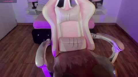 prettycouple420 online show from 12-07-24, 10:45