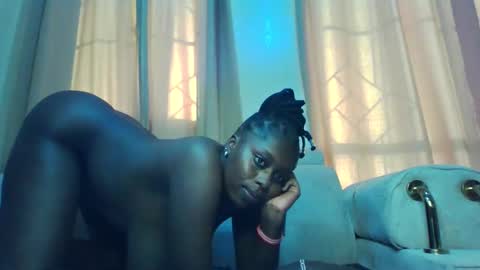 Snapshot of prettydulce chatting on 09-10-25, 02:50 prettydulce online show from 09-10-25, 02:50