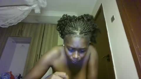 prettydulce online show from 04-30-26, 03:13