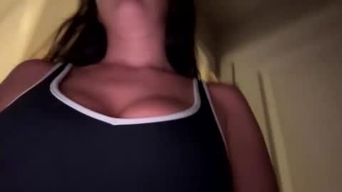 Snapshot of prettygirll23 chatting on 06-04-26, 01:00 prettygirllltorii online show from 06-04-26, 01:00
