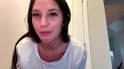 Snapshot of prettygirll23 chatting on 06-10-26, 11:03 prettygirllltorii online show from 06-10-26, 11:03