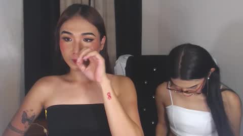 Snapshot of prettyhothugecock chatting on 02-18-25, 06:48 prettyhothugecock online show from 02-18-25, 06:48