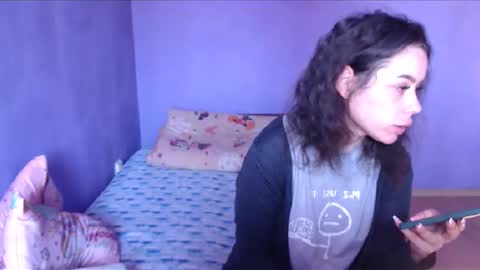 prettyjulliette online show from 03-05-25, 12:00