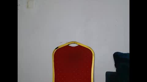 Snapshot of prettylove5 chatting on 11-23-25, 05:40 evelyn online show from 11-23-25, 05:40