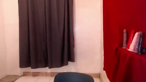prettylovebarbieintownxx online show from 09-19-25, 06:19
