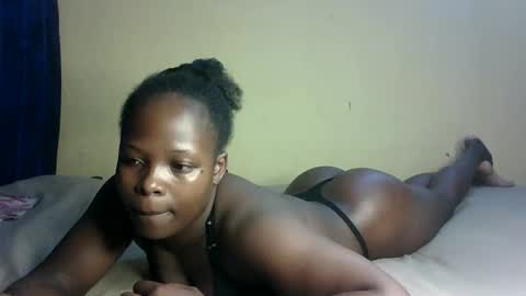 Melly online show from 09-28-25, 01:22