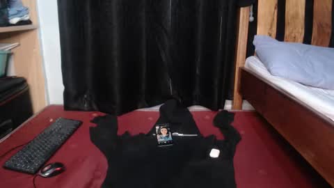 Snapshot of prettyninah chatting on 12-08-24, 08:51 lovedine online show from 12-08-24, 08:51