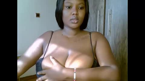 Snapshot of prettypearl_ chatting on 01-24-25, 05:53 pearl online show from 01-24-25, 05:53