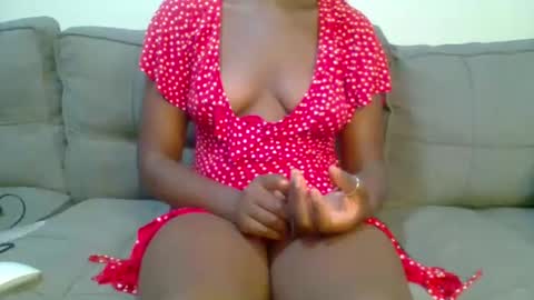 Snapshot of prettyqueen254 chatting on 12-08-24, 08:58 pretty queen online show from 12-08-24, 08:58