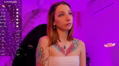 Mila -NONUDE MODEL online show from 02-06-25, 02:37