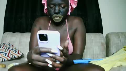 prettyreen online show from 02-24-25, 09:00