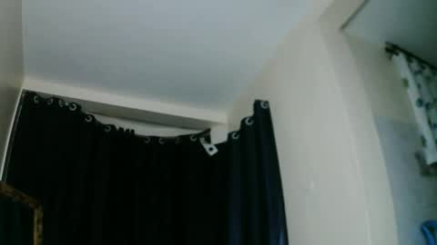 prettyreen online show from 11-19-25, 07:47