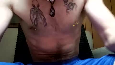 prettysolidd7 online show from 02-10-25, 12:19