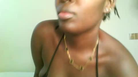 Snapshot of prettyvishy chatting on 03-06-25, 09:47 prettyvishy online show from 03-06-25, 09:47