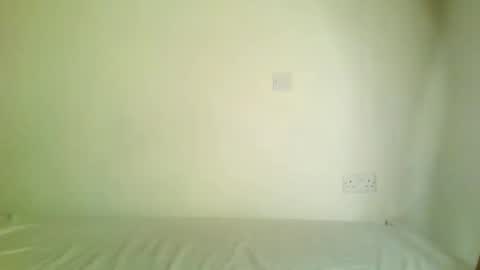 Snapshot of prettyvishy chatting on 10-14-25, 05:36 prettyvishy online show from 10-14-25, 05:36