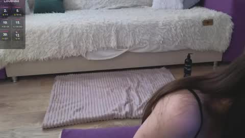 Snapshot of prettyyy_kitty chatting on 05-22-26, 02:30 Kitty online show from 05-22-26, 02:30