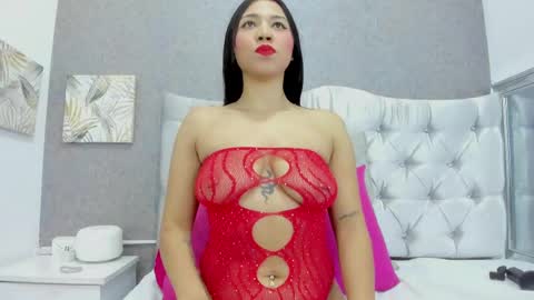 Snapshot of prianka_ chatting on 03-04-25, 01:28 Prianka online show from 03-04-25, 01:28