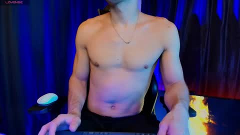 Snapshot of pridelgtbi chatting on 11-15-25, 01:47 pridelgtbi online show from 11-15-25, 01:47