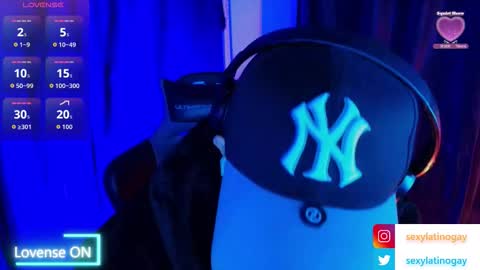 Snapshot of pridelgtbi chatting on 12-14-25, 10:20 pridelgtbi online show from 12-14-25, 10:20