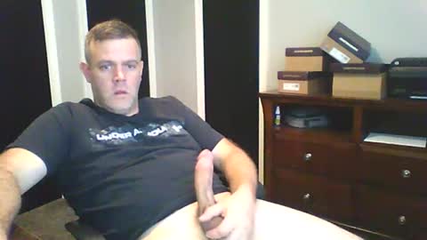 Snapshot of primetimeride chatting on 11-18-25, 08:24 primetimeride online show from 11-18-25, 08:24