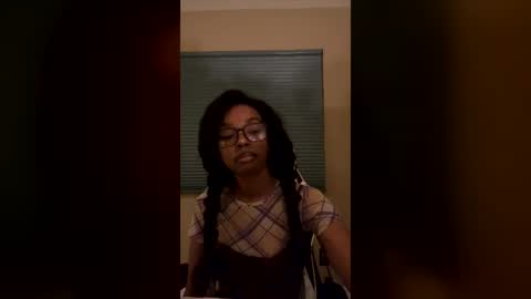 primrose22 online show from 07-28-26, 04:19