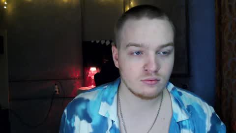 Snapshot of princ4real chatting on 12-14-24, 05:18 prince online show from 12-14-24, 05:18