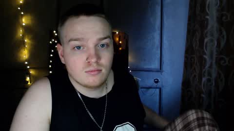 Snapshot of princ4real chatting on 01-17-25, 08:13 prince online show from 01-17-25, 08:13