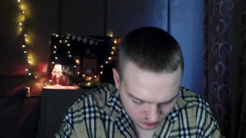 Snapshot of princ4real chatting on 01-18-25, 08:52 prince online show from 01-18-25, 08:52