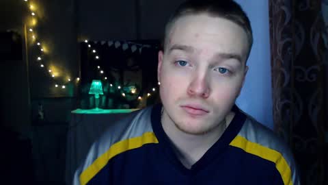 Snapshot of princ4real chatting on 01-21-25, 11:56 prince online show from 01-21-25, 11:56