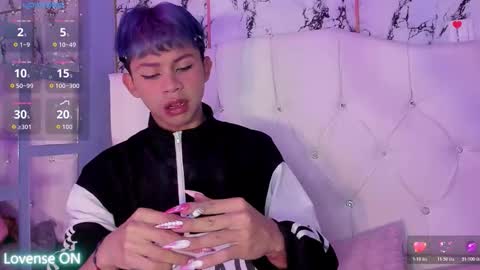 Snapshot of prince_apolo chatting on 12-05-25, 09:00 Apolo online show from 12-05-25, 09:00